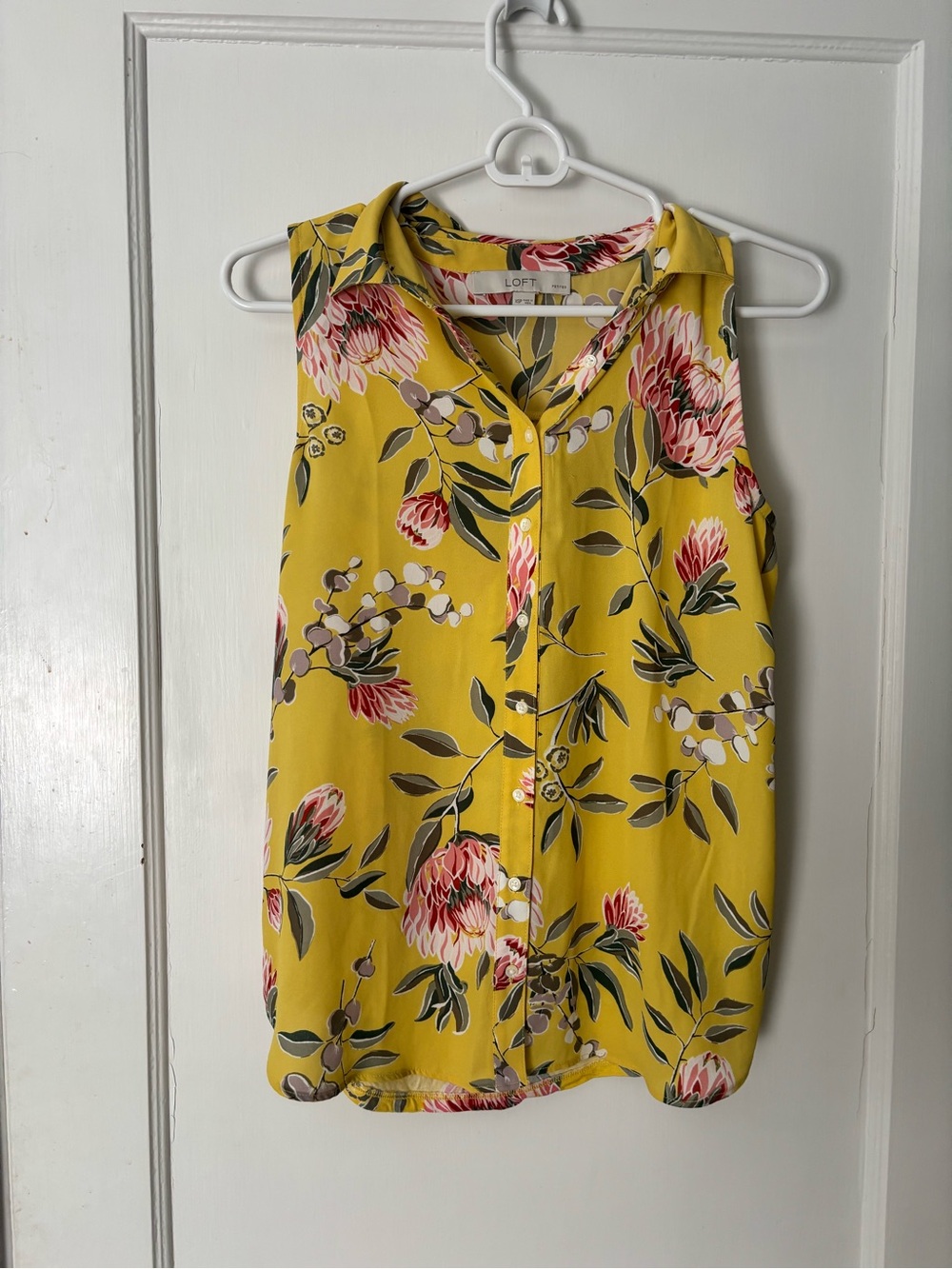 LOFT Yellow Floral Sleeveless Collared Button-Front Camisole